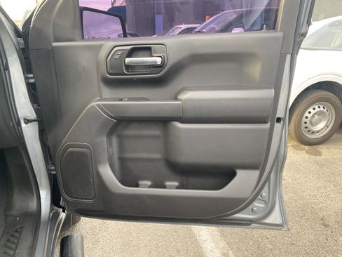 Used 2019 Chevrolet Silverado 1500 Custom w/ Custom Value Package image 27