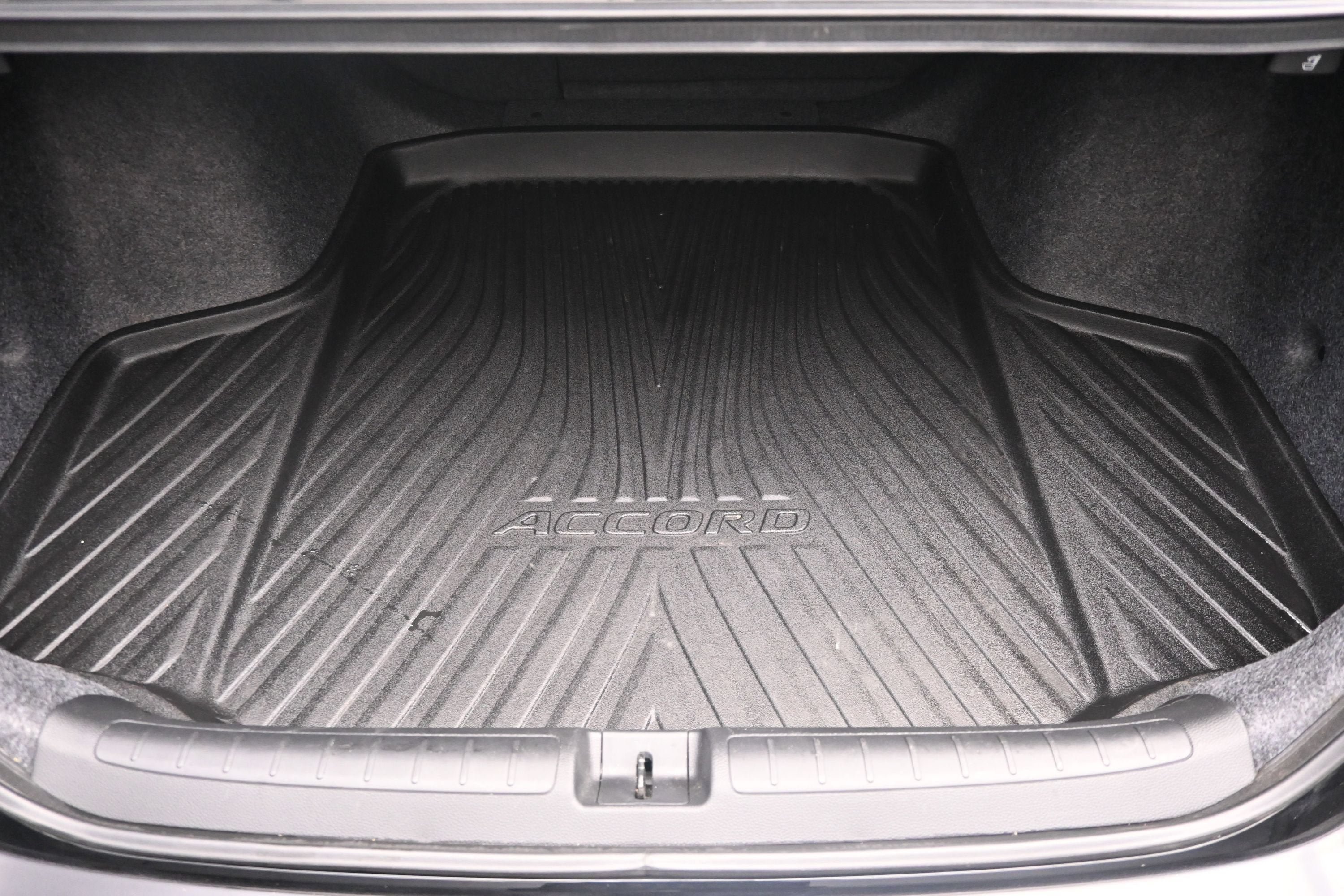 Used 2021 Honda Accord Sport image 31