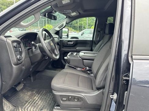Used 2024 Chevrolet Silverado 2500 Custom w/ Custom Value Package AWD/4WD image 19