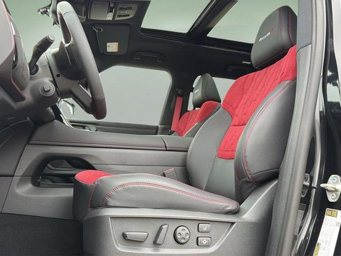 New 2026 Nissan Armada NISMO AWD/4WD image 18
