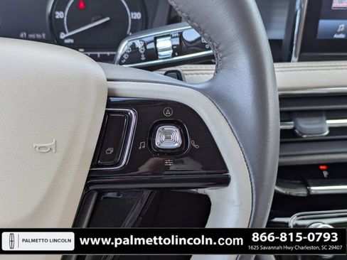 Used 2021 Lincoln Corsair FWD image 25