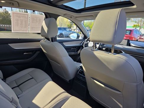 Used 2025 MAZDA CX-70 Plug-In Hybrid w/ Premium Pkg AWD/4WD image 8