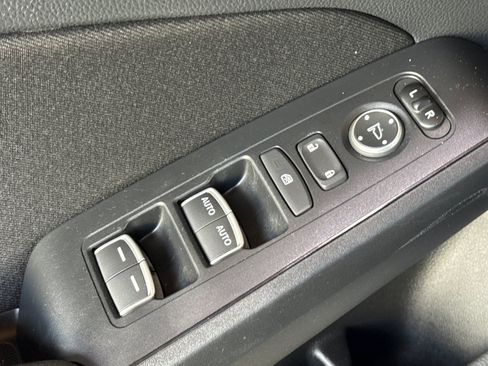 Used 2025 Honda Civic Sport image 14