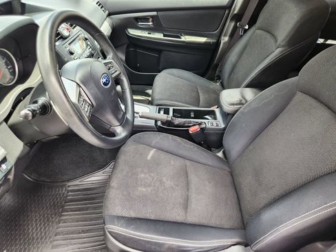 Used 2014 Subaru Crosstrek 2.0i Premium w/ Moonroof Package AWD/4WD image 16