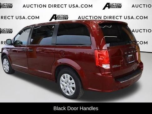 Used 2019 Dodge Grand Caravan SE image 8