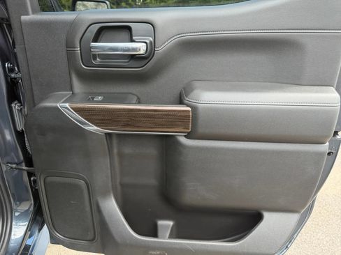 Used 2021 Chevrolet Silverado 1500 LT Trail Boss w/ Convenience Package II AWD/4WD image 28