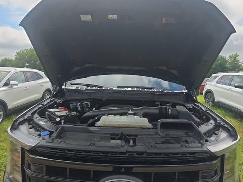 Used 2023 Ford F150 Lariat w/ Equipment Group 502A High AWD/4WD image 12