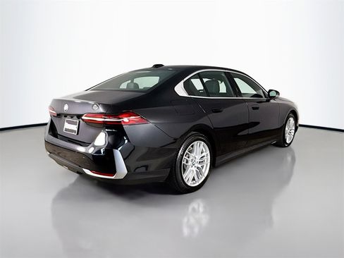 Used 2025 BMW 530i 530i image 7