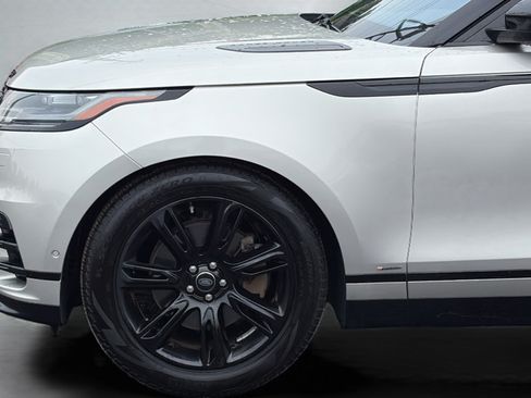 Used 2019 Land Rover Range Rover Velar R-Dynamic SE AWD/4WD image 28