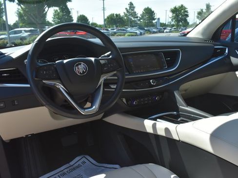 Used 2024 Buick Enclave Essence FWD image 19