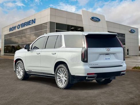 Used 2023 Cadillac Escalade Premium Luxury w/ Performance Package AWD/4WD image 3