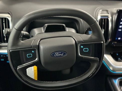 New 2025 Ford Expedition Platinum w/ Driver's Package image 5