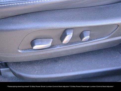 Used 2023 Cadillac XT5 Premium Luxury image 22