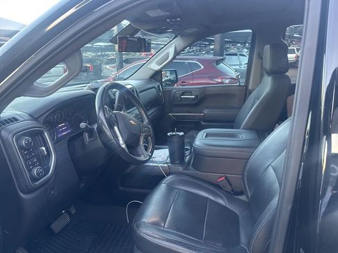 Used 2019 Chevrolet Silverado 1500 LTZ w/ LTZ Plus Package image 13