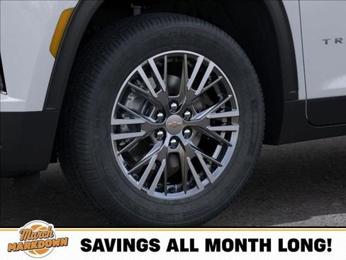 New 2026 Chevrolet Traverse LT image 9