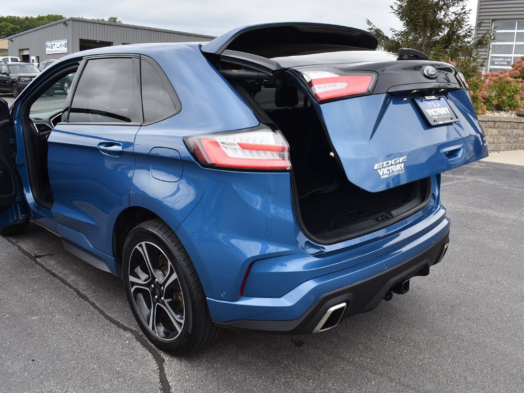Used 2019 Ford Edge ST w/ Equipment Group 401A AWD/4WD image 29