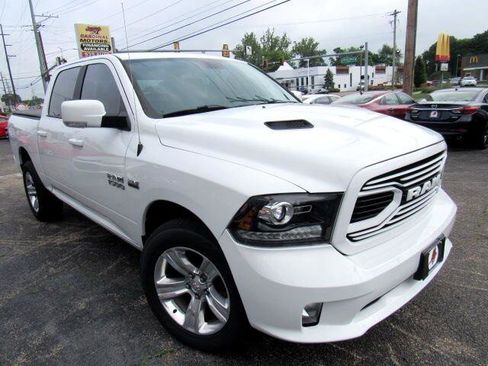 Used 2018 RAM 1500 Sport image 2