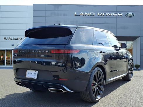 Certified 2025 Land Rover Range Rover Sport SE image 2
