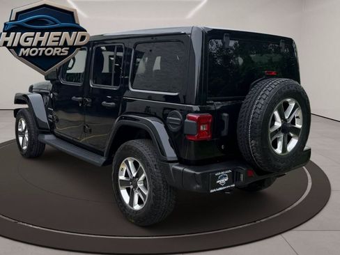 Used 2020 Jeep Wrangler Unlimited Sahara AWD/4WD image 4