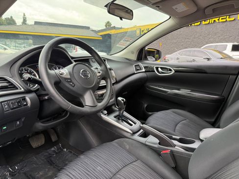 Used 2019 Nissan Sentra SV image 12