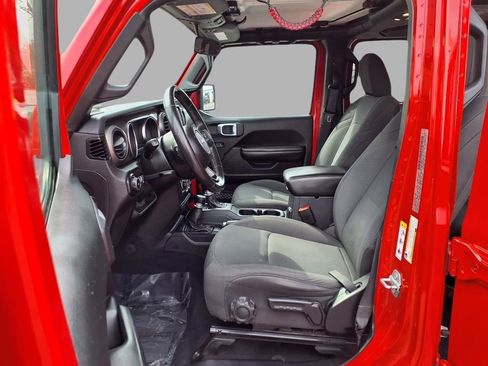 Used 2019 Jeep Wrangler Unlimited Sport S image 21
