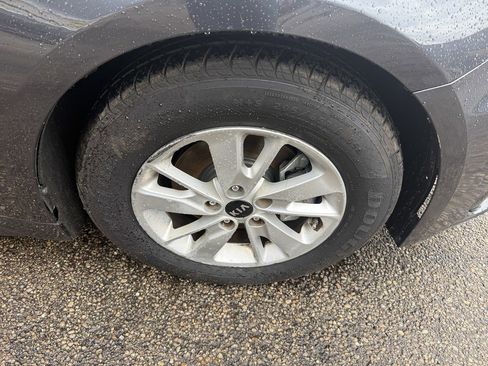 Used 2019 Kia Optima LX image 7