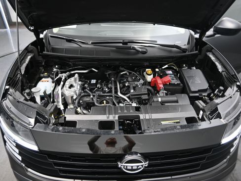 New 2026 Nissan Kicks S image 20