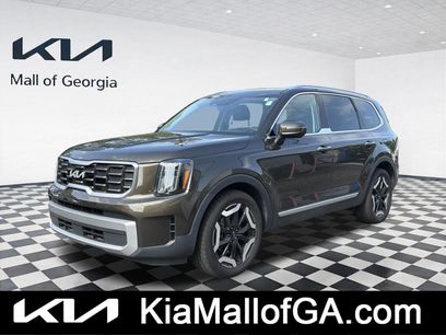 Used 2023 Kia Telluride S w/ S Sunroof Package