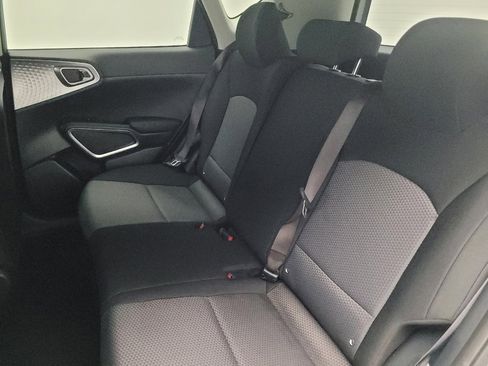 Used 2023 Kia Soul LX w/ Option Group 015 image 18