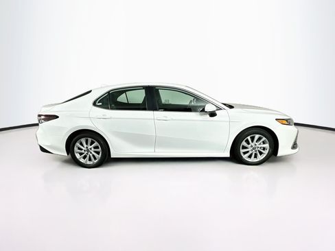 Used 2023 Toyota Camry LE FWD image 10