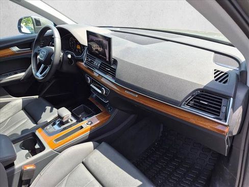 Certified 2023 Audi Q5 e Premium Plus w/ Premium Plus Package AWD/4WD image 22