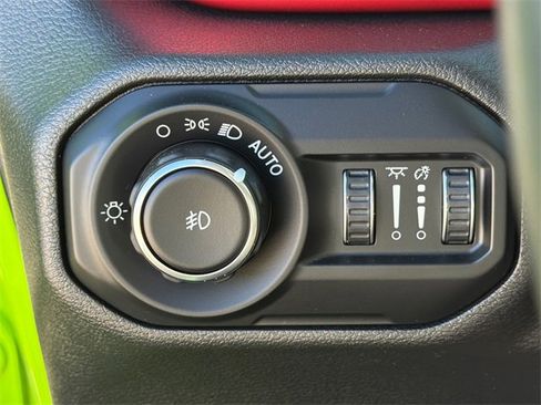 Used 2021 Jeep Wrangler Unlimited Rubicon image 22