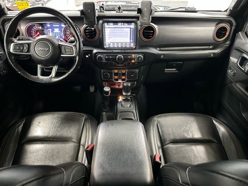 Used 2021 Jeep Gladiator Mojave image 3