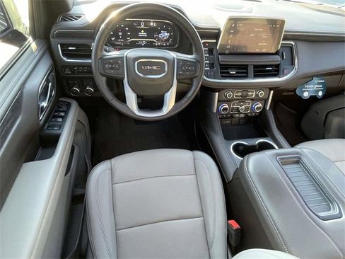 Certified 2023 GMC Yukon XL SLT image 13
