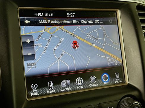 Used 2016 Jeep Grand Cherokee Limited 75th Anniversary AWD/4WD image 22