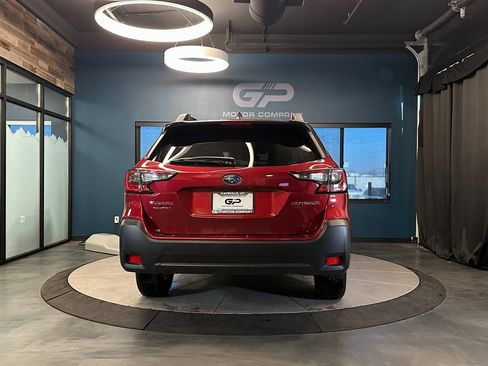 Used 2024 Subaru Outback Premium image 4