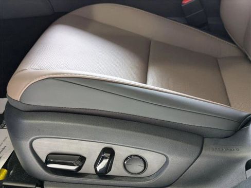 New 2025 Lexus ES 350 w/ Premium Package image 4