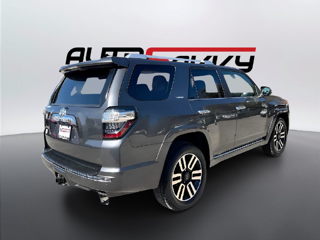 Used 2023 Toyota 4Runner Limited RWD image 7