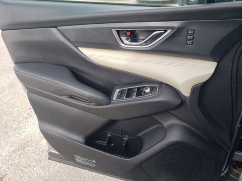 Used 2022 Subaru Ascent Limited w/ Popular Package #4 image 18