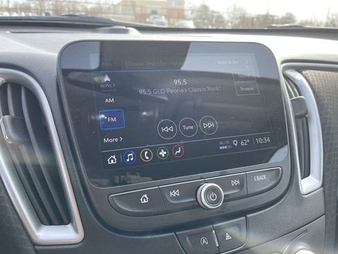 Used 2023 Chevrolet Malibu LT image 19