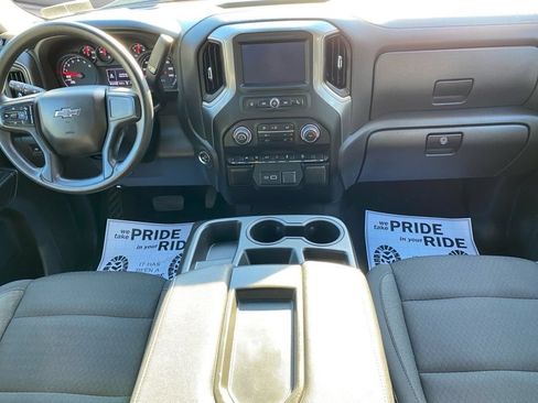 Used 2025 Chevrolet Silverado 1500 Custom Trail Boss w/ LPO, Dark Essentials Package AWD/4WD image 25