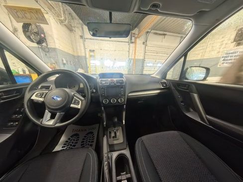 Used 2018 Subaru Forester 2.5i w/ Alloy Wheel Package image 22