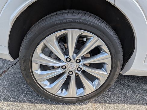 Used 2024 Buick Envista Avenir image 12