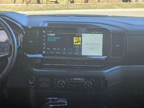 Used 2024 Chevrolet Silverado 1500 High Country w/ Max Trailering Package image 27