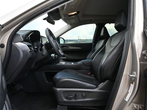 Certified 2024 INFINITI QX60 Luxe w/ Performance Audio Package FWD image 17