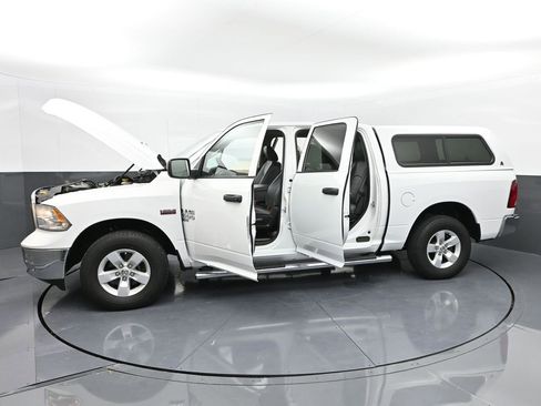Used 2020 RAM 1500 Tradesman w/ Chrome Appearance Group image 46