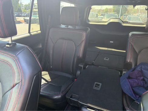 Used 2019 Ford Expedition Limited w/ Equipment Group 303A AWD/4WD image 6