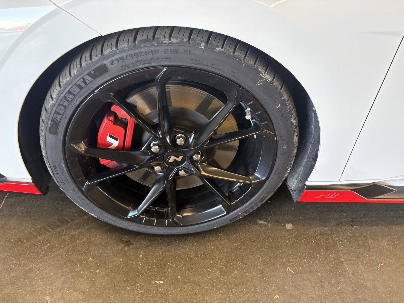 Used 2025 Hyundai Elantra N FWD image 11