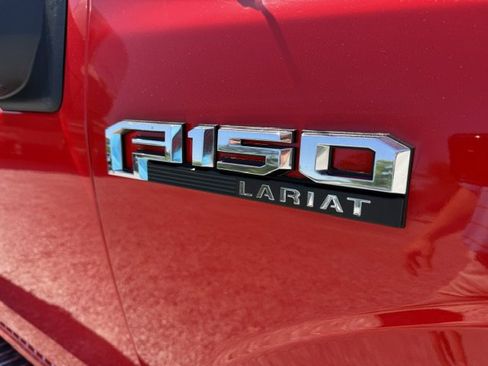 Used 2016 Ford F150 Lariat w/ Equipment Group 502A Luxury AWD/4WD image 8