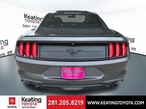 Used 2019 Ford Mustang Coupe w/ Black Accent Package RWD image 6